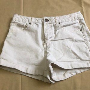 Forever 21 women white jean shorts size 27, 062